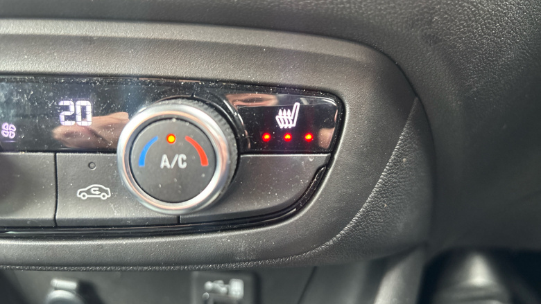 Vauxhall Crossland 1.2 Turbo Ultimate 5dr Petrol Hatchback